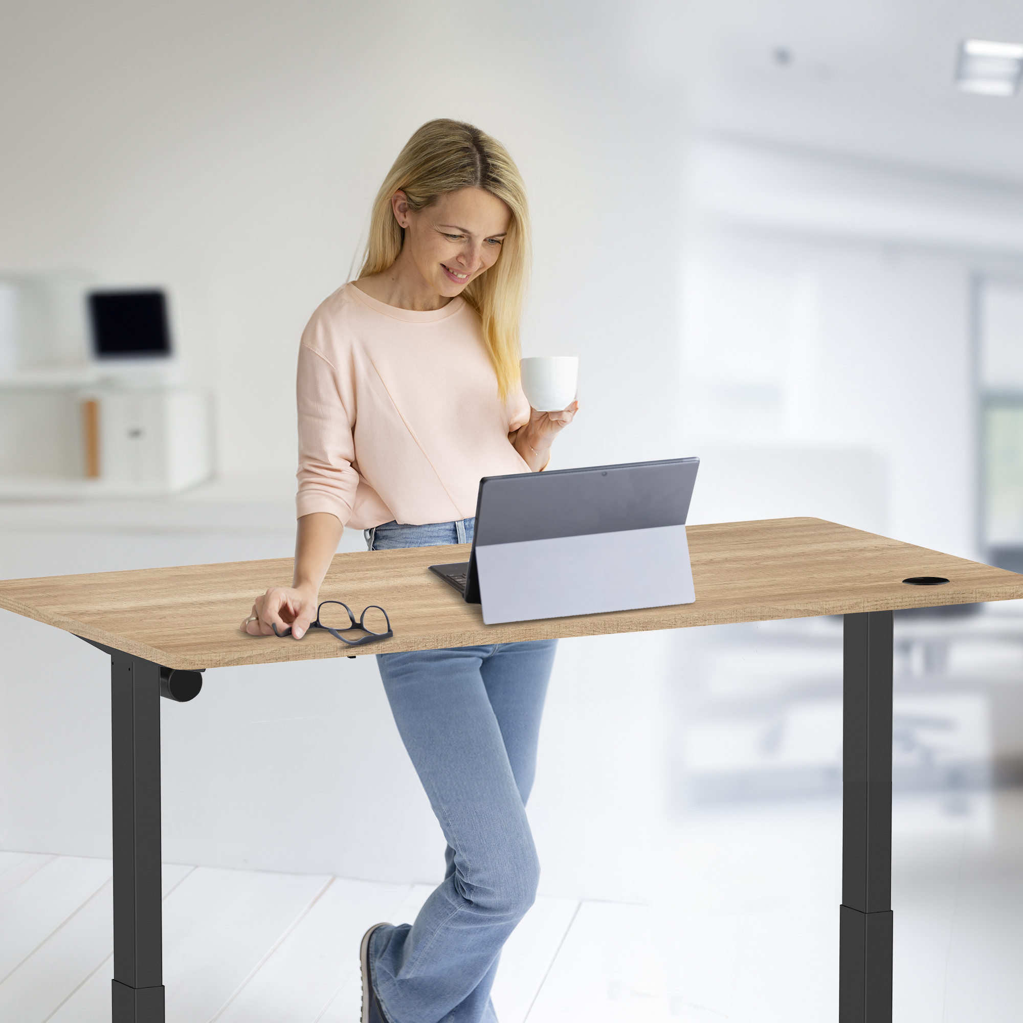 E-base elektrisch zit-sta bureau 140x70
